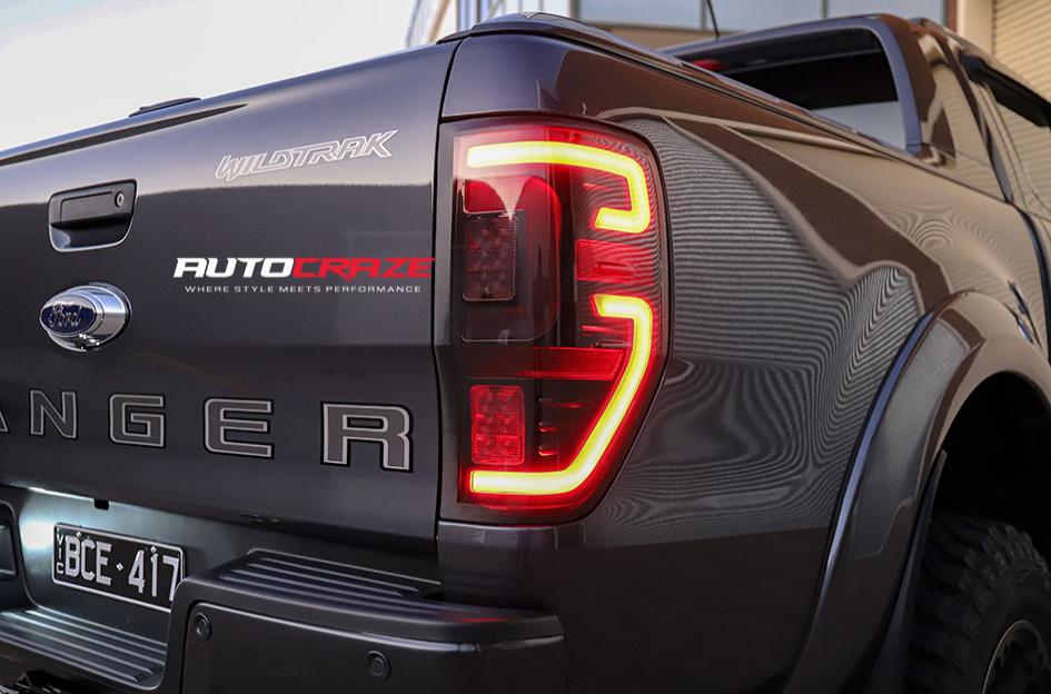FORD RANGER VAPOR BLACK MACHINED WITH DARK TINT